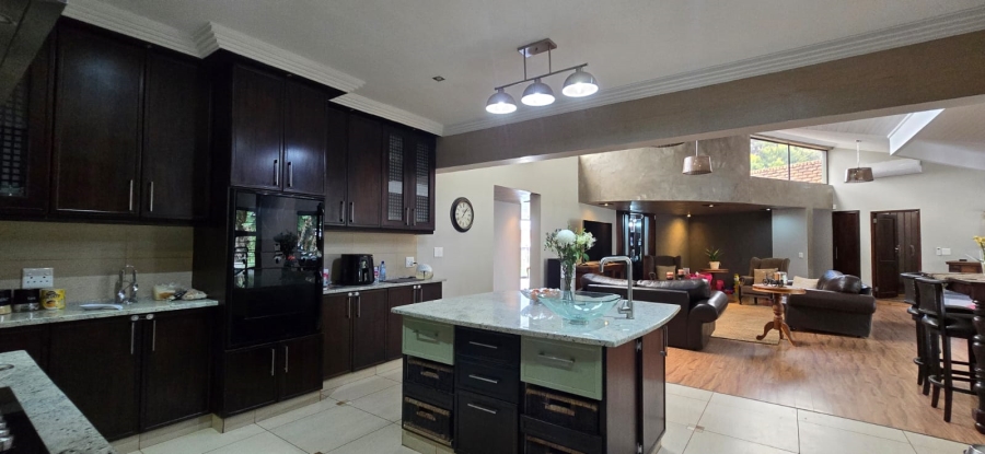 4 Bedroom Property for Sale in Wilkoppies North West